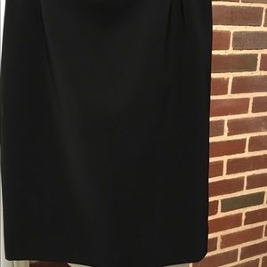 Kasper Perfect Little Black Skirt Sz 10P Lined